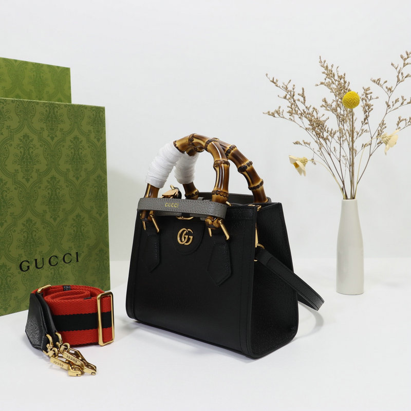 FASH Gucci Bag 2206DJ0037