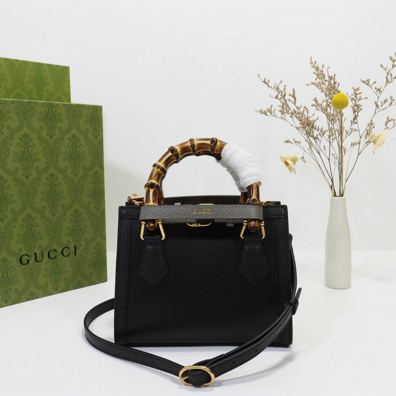 FASH Gucci Bag 2206DJ0037