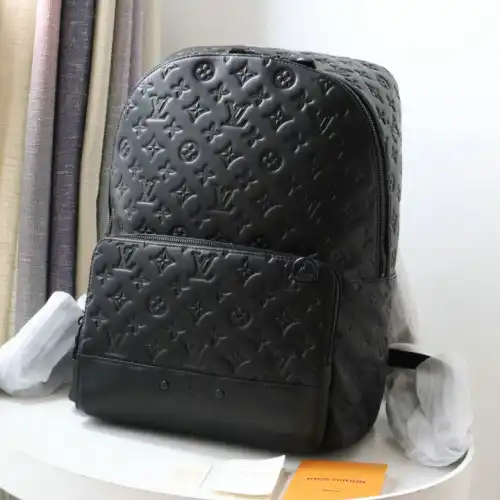 LV Bag 2206DJ0046