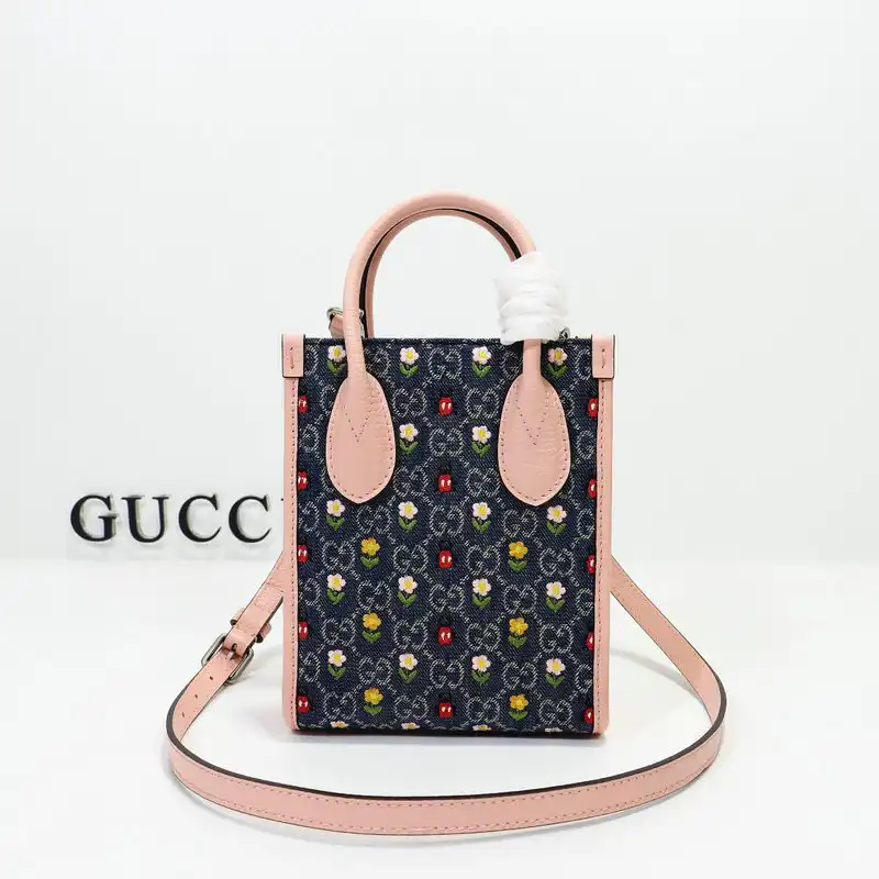 Gucci Bag 2206DJ0056