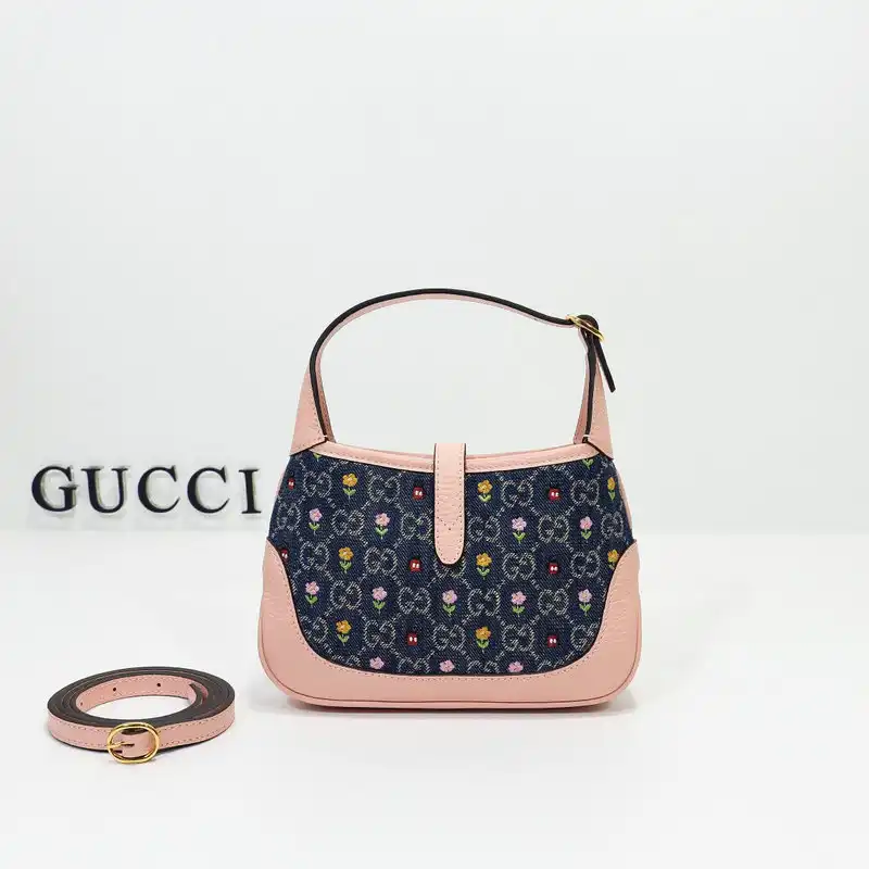 Cheap Gucci Bag 2206DJ0057