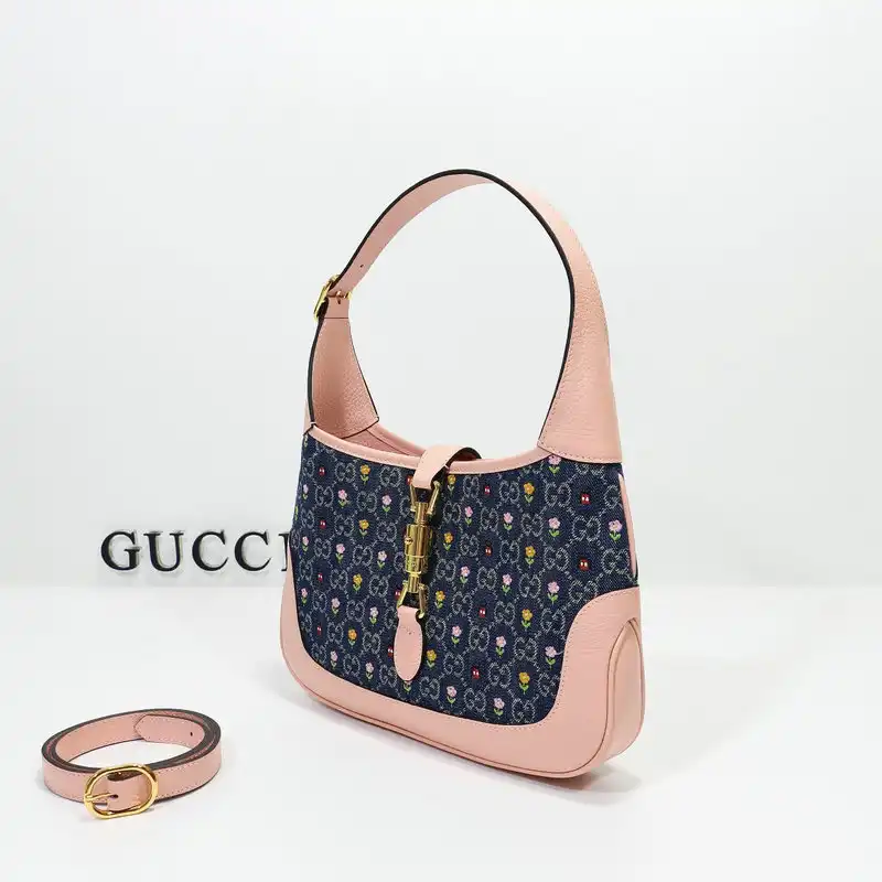 Gucci Bag 2206DJ0058