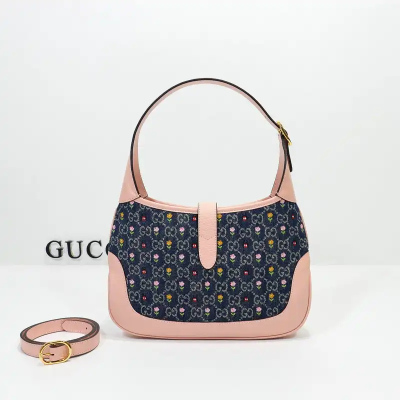 Gucci Bag 2206DJ0058