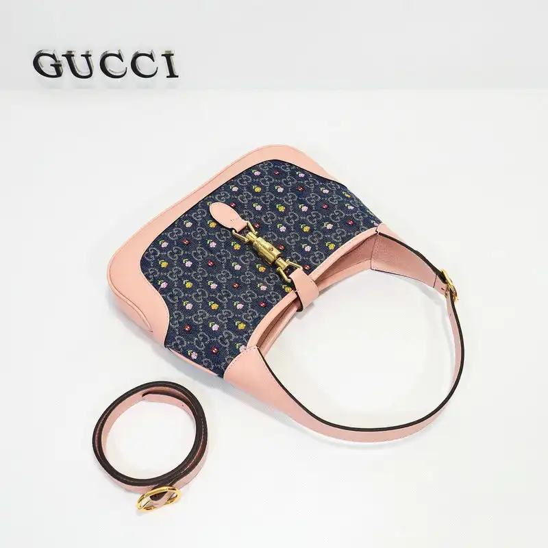 Cheap Gucci Bag 2206DJ0058