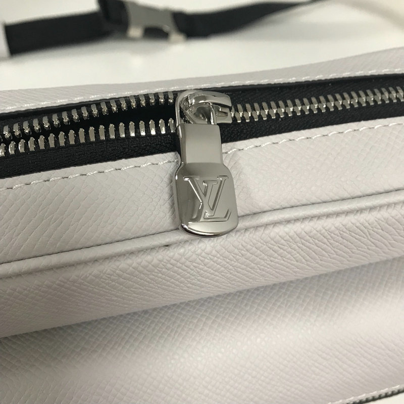 FASH LOUIS VUITTON Bag 2206HT0002