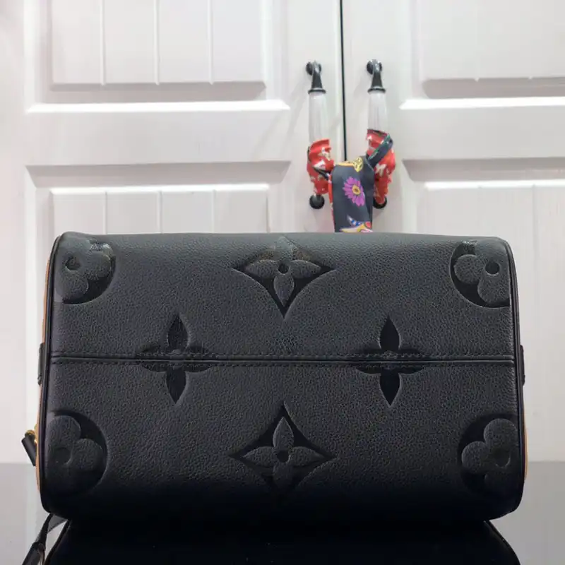 LV Bag 2206HT0003