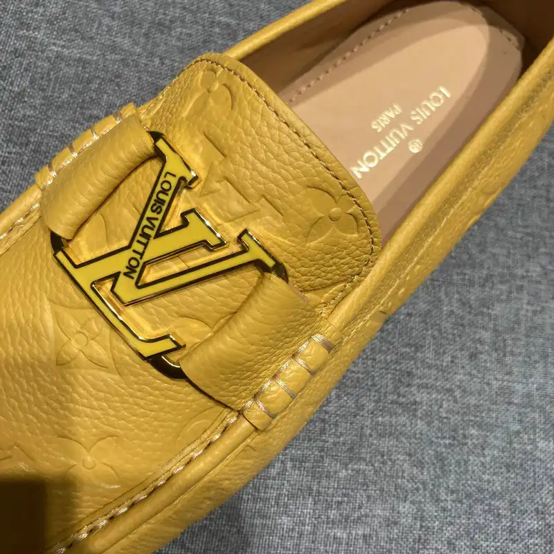 LV Shoes 2206PZ0054