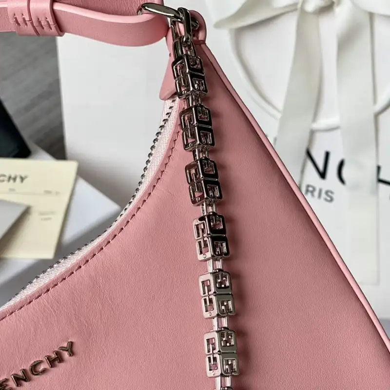 Fashionrep Givenchy Bag 2206RF0002