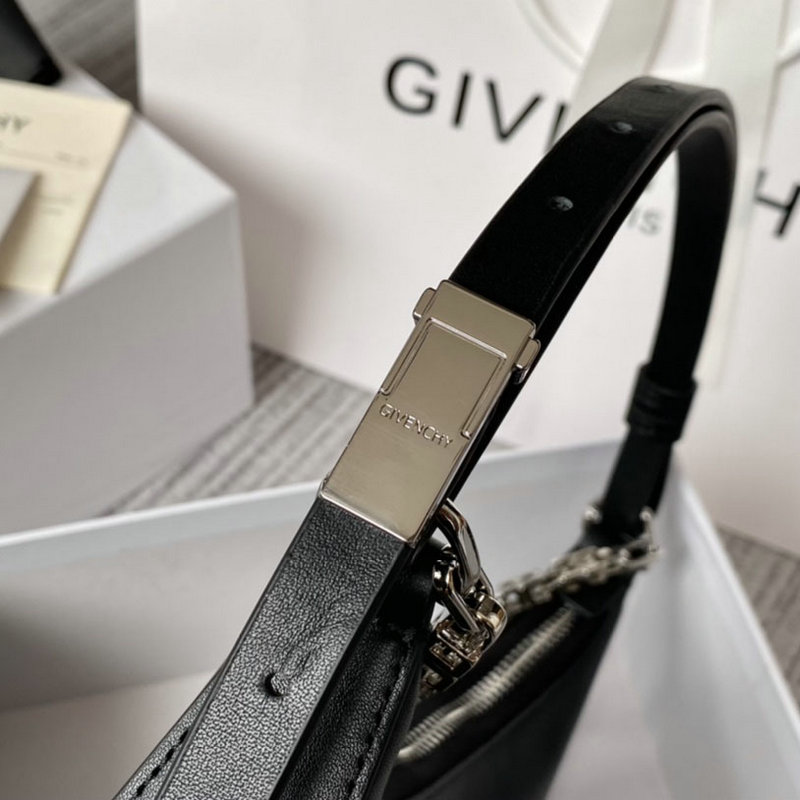 Givenchy Bag 2206RF0007