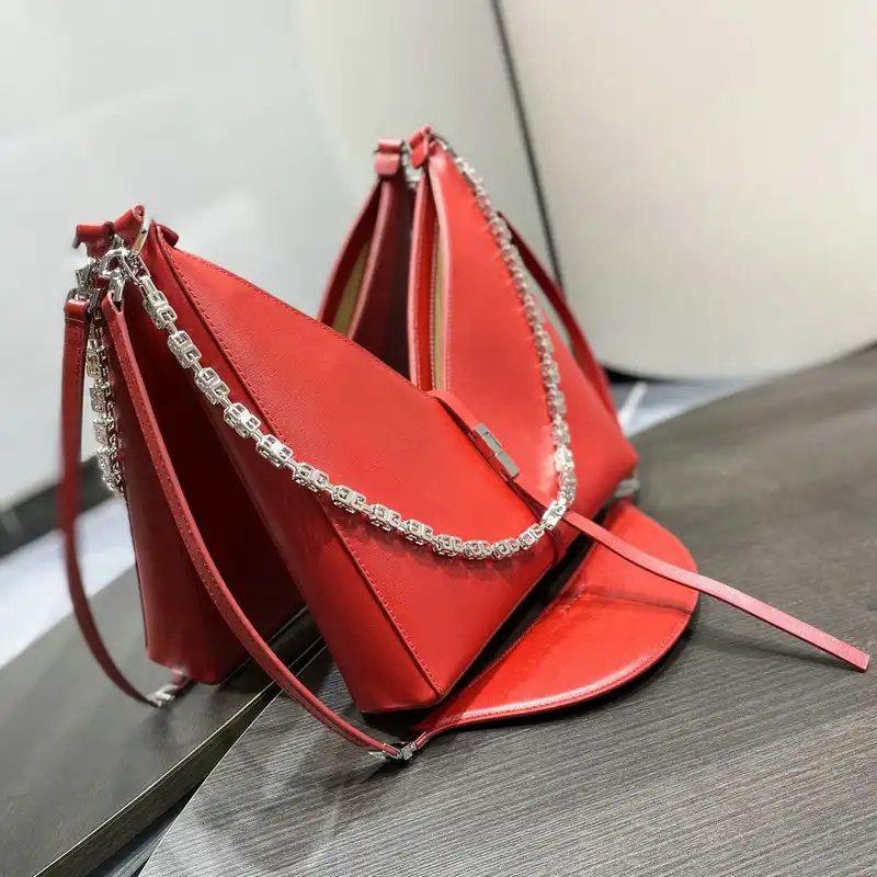 Fashionrepsfam ru Givenchy Bag 2206RF0011