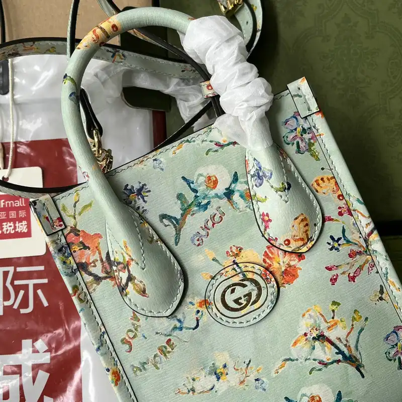 Cheap Gucci Bag 2206YA0003