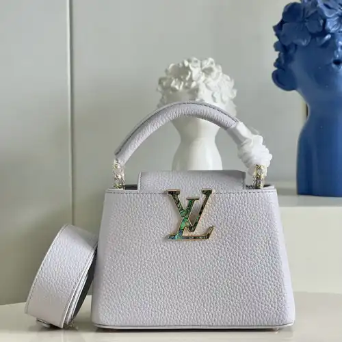 LV Bag 2206YA0008