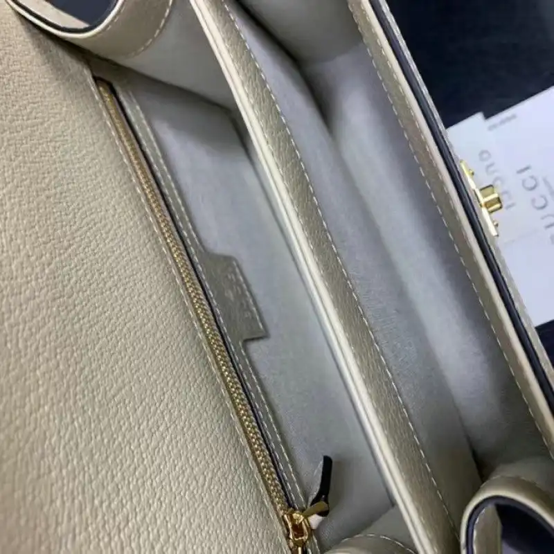 Gucci Bag 2206YA0014