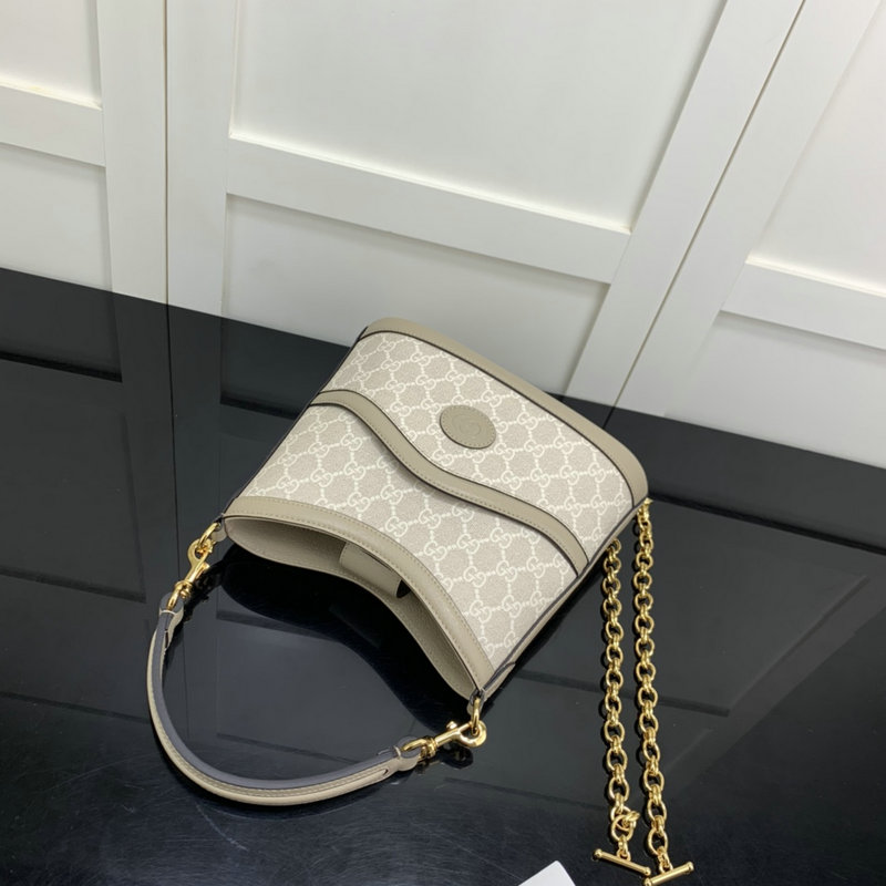 FASH Gucci Bag 2206YA0016