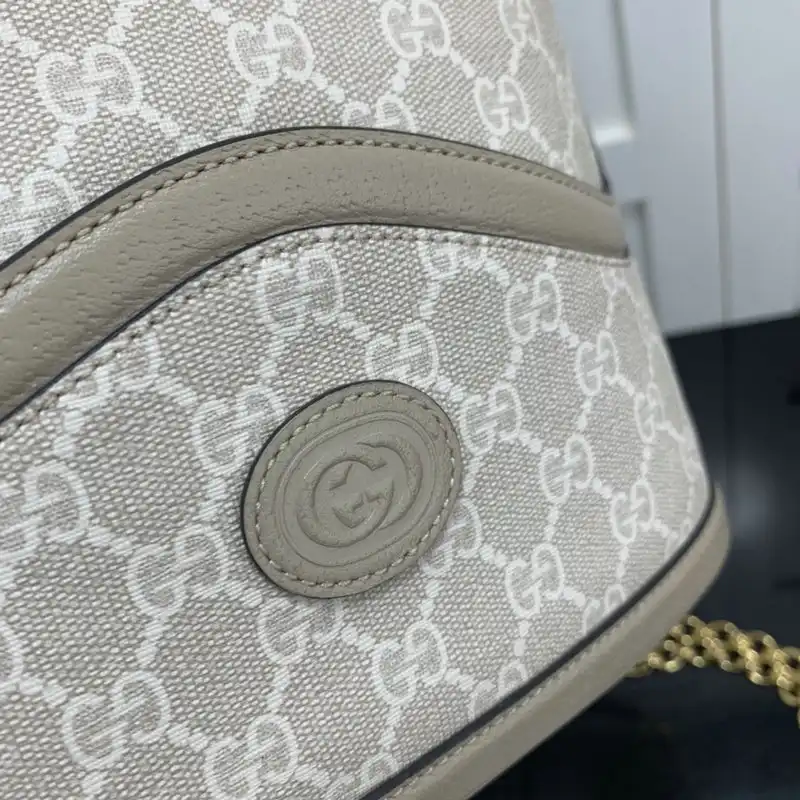 Gucci Bag 2206YA0016