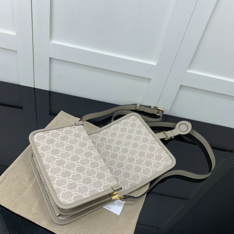 FASH Gucci Bag 2206YA0017