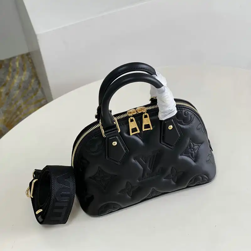 LV Bag 2206YA0023