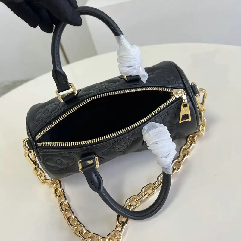 LV Bag 2206YA0031