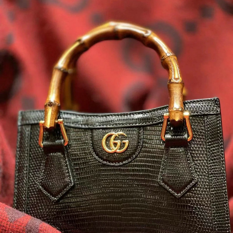 FASH Gucci Bag 2206YA0033