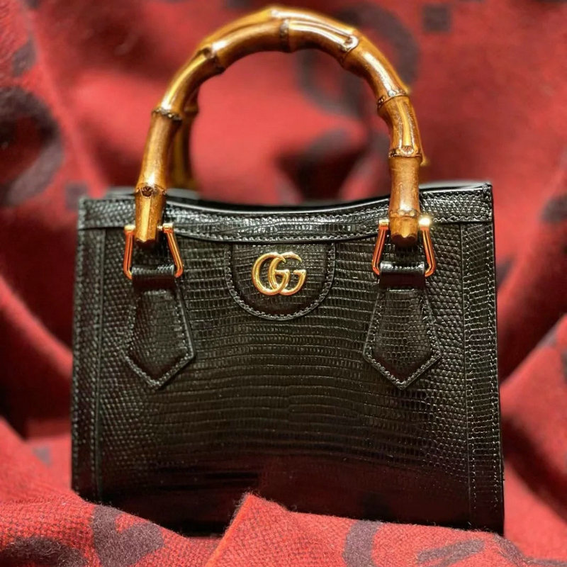 FASH Gucci Bag 2206YA0033