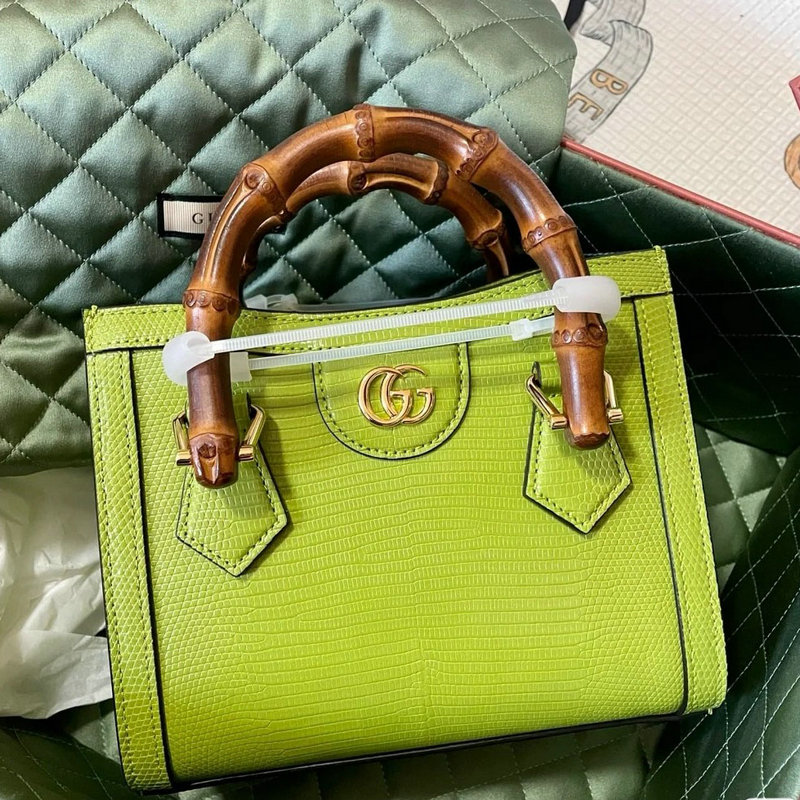 FASH Gucci Bag 2206YA0034