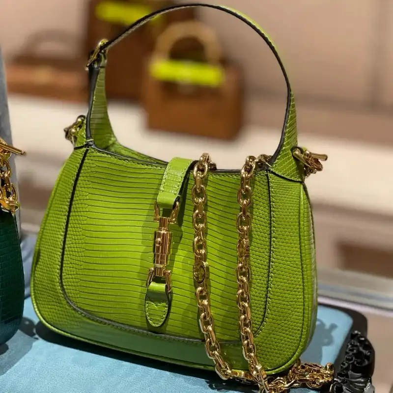 Gucci Bag 2206YA0036