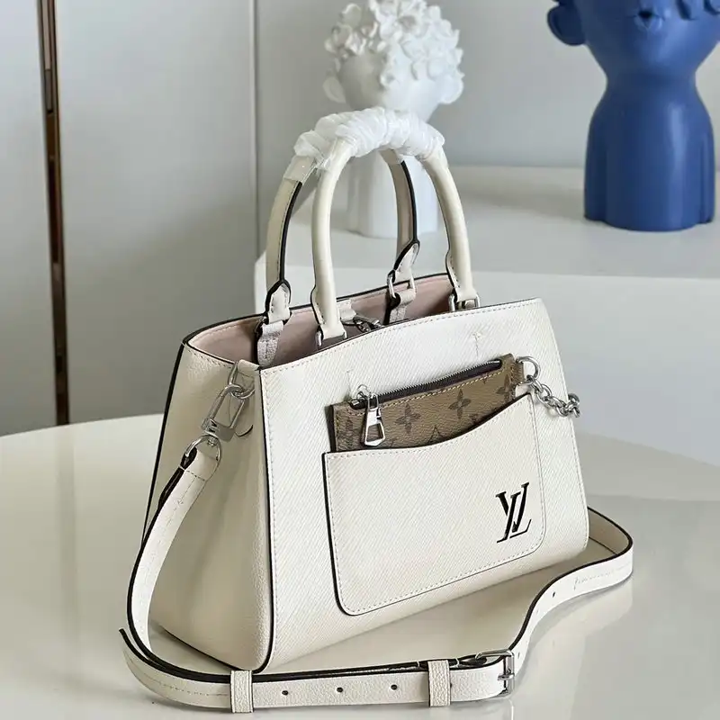 LV Bag 2206YA0043