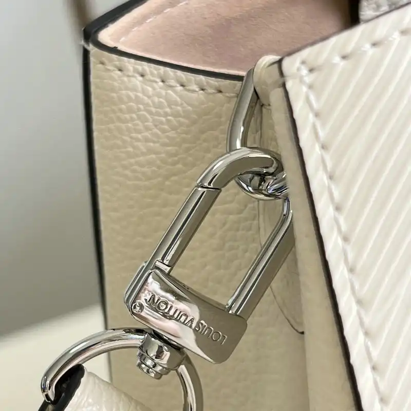 LV Bag 2206YA0043