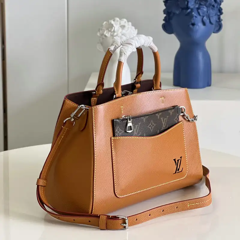 LV Bag 2206YA0046