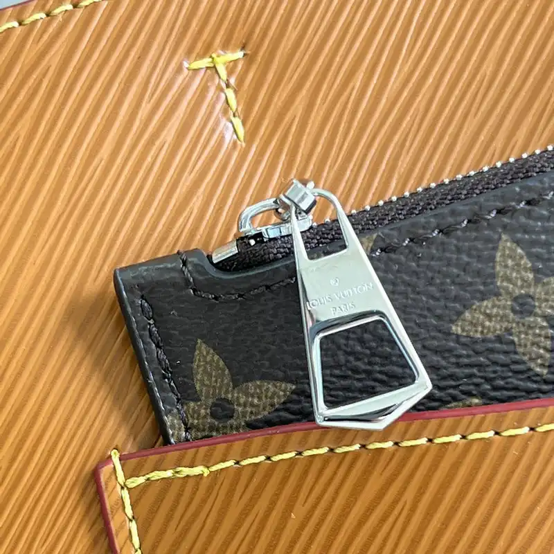 LV Bag 2206YA0047