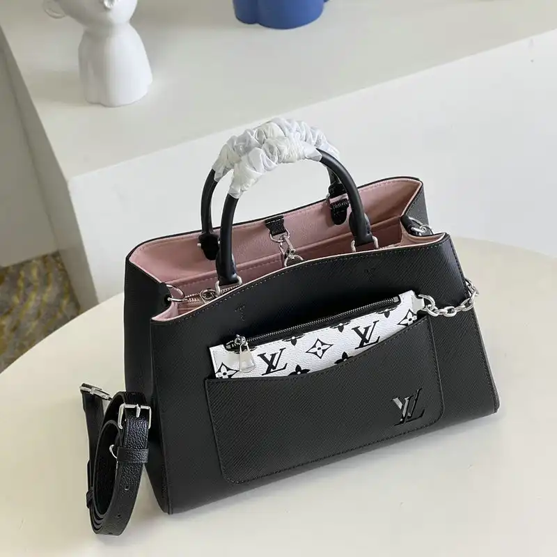 LV Bag 2206YA0048