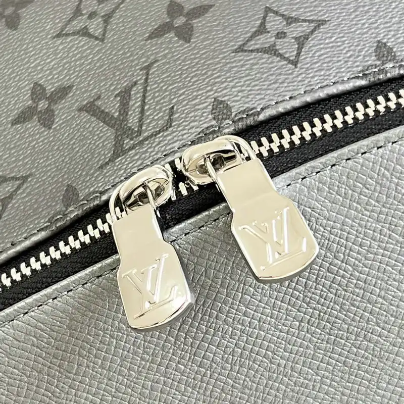 LV Bag 2206YA0052