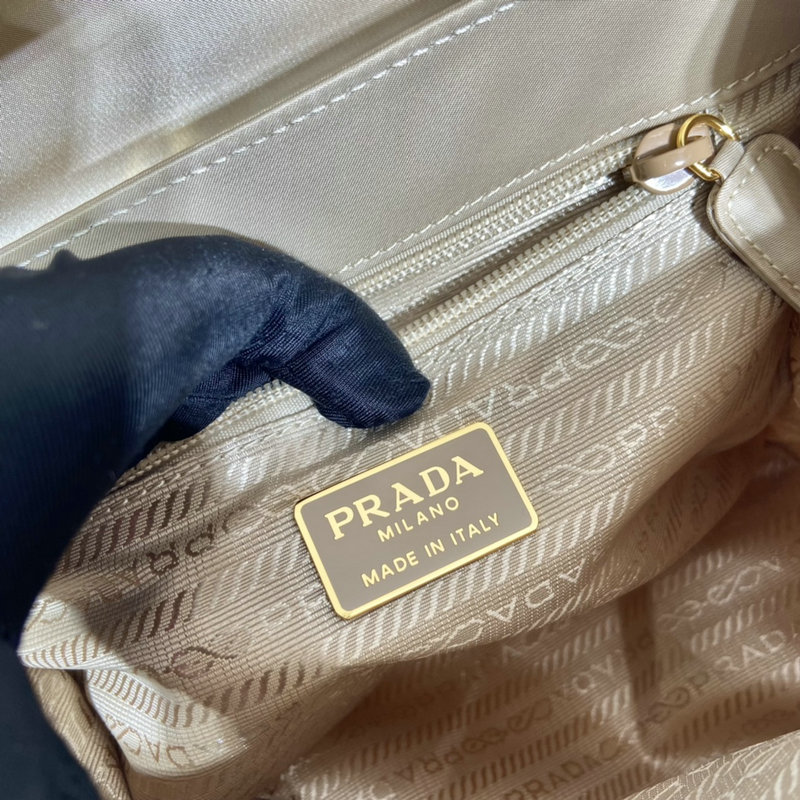 FASH Prada Bag 2206YA0056