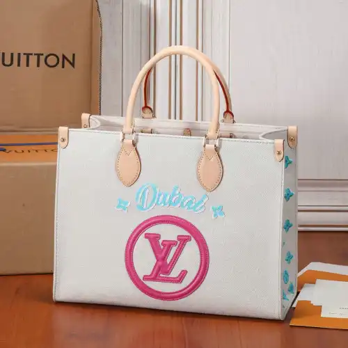 LV Bag 2207DJ0034