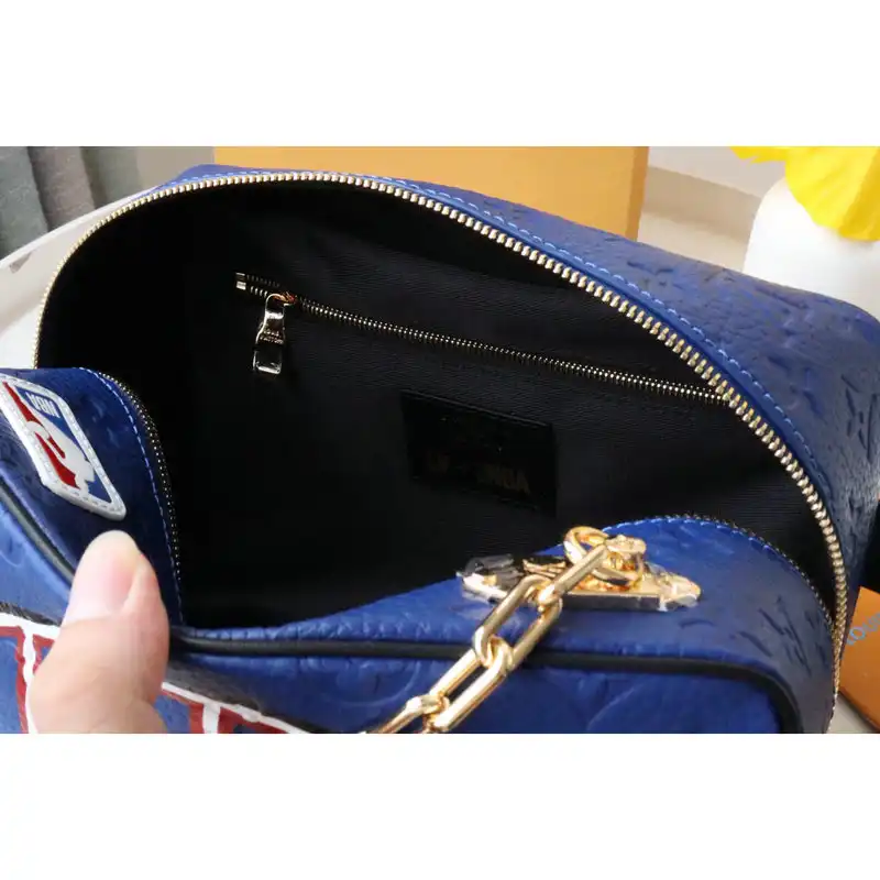 Fashionrep LV Bag 2207DJ0037