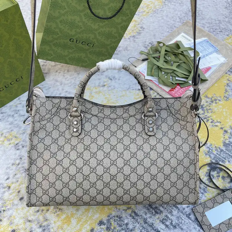 Gucci Bag 2207DJ0038