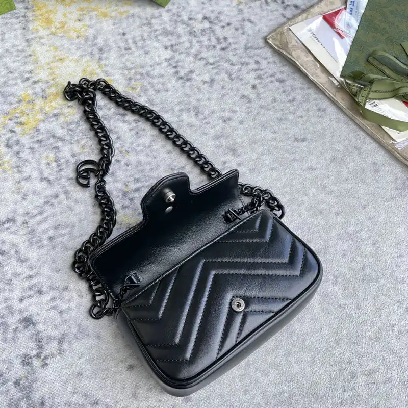 Gucci Bag 2207DJ0041