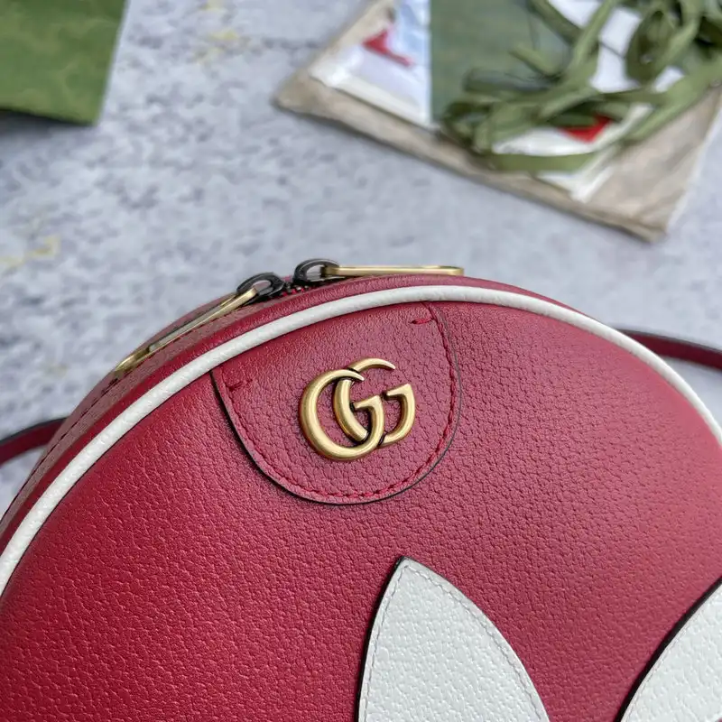 Cheap Gucci Bag 2207DJ0046