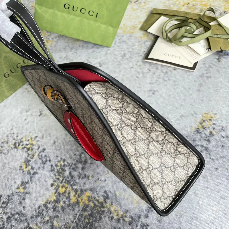 Gucci Bag 2207DJ0051