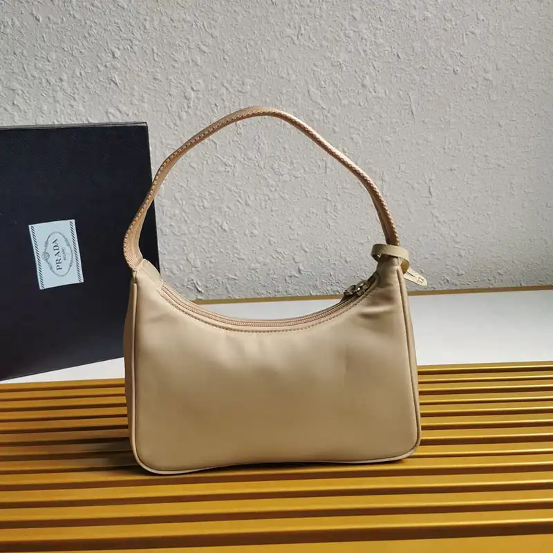 Prada Bag 2207HT0004