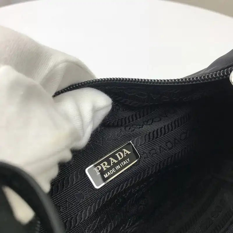 Fashionrep Prada Bag 2207HT0010