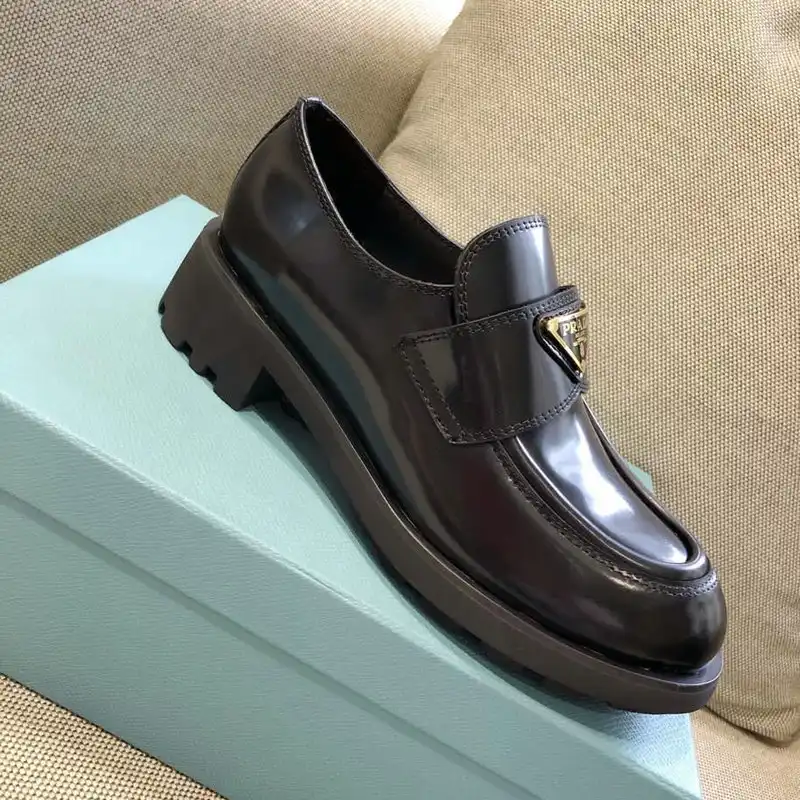 Prada Shoes 2207MP0025