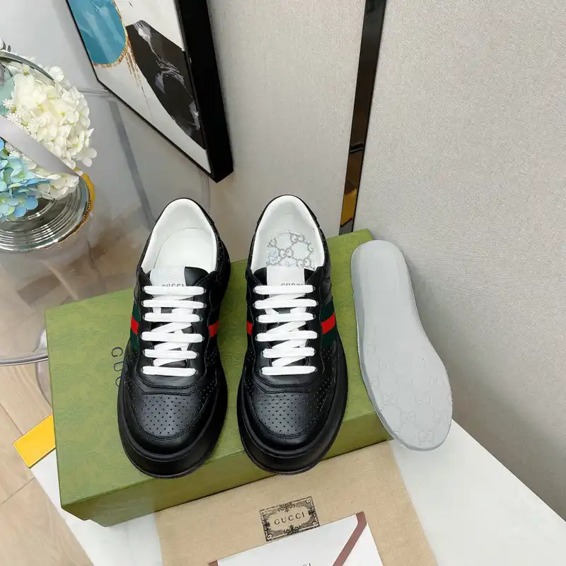 Gucci Shoes 2207MP0028