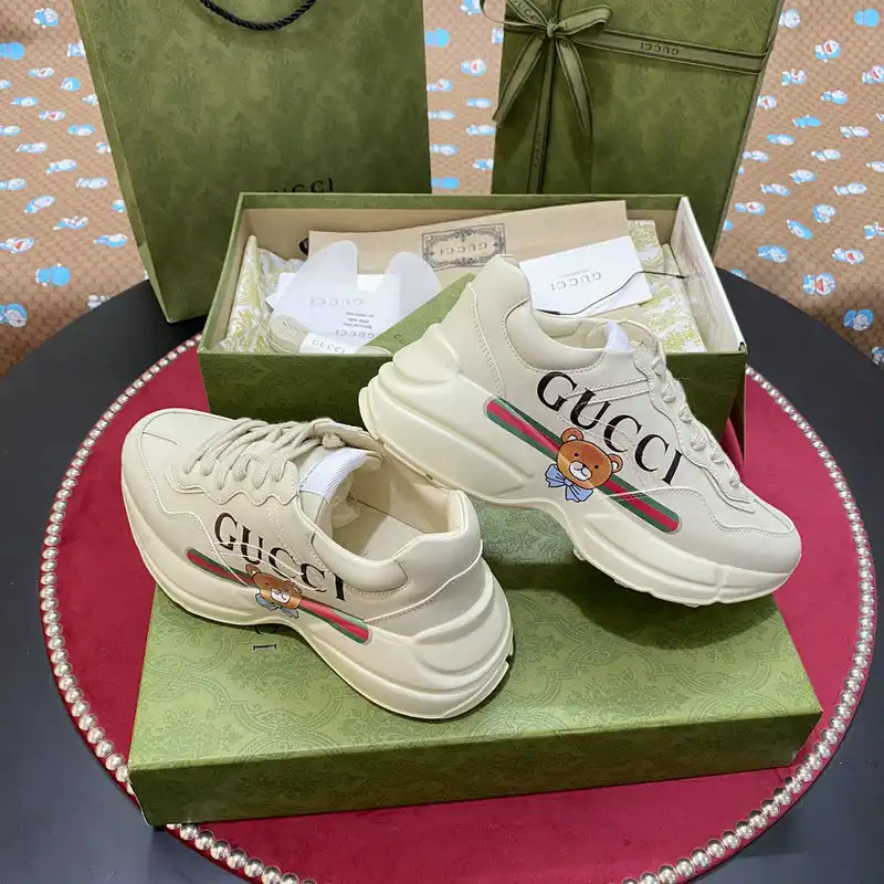 Cheap Gucci Shoes 2207MP0031