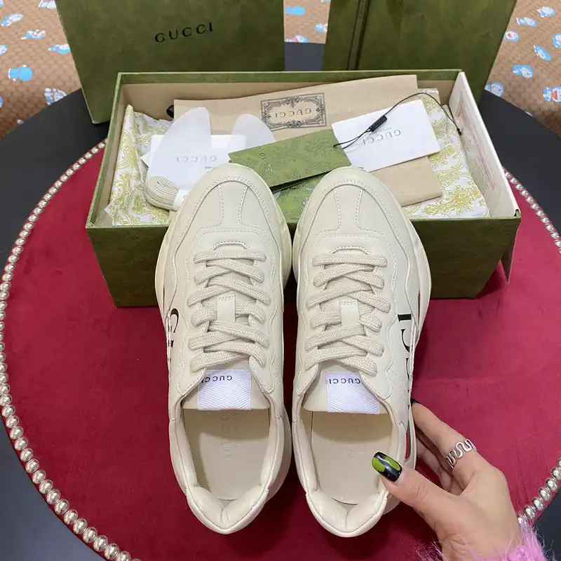 Gucci Shoes 2207MP0031