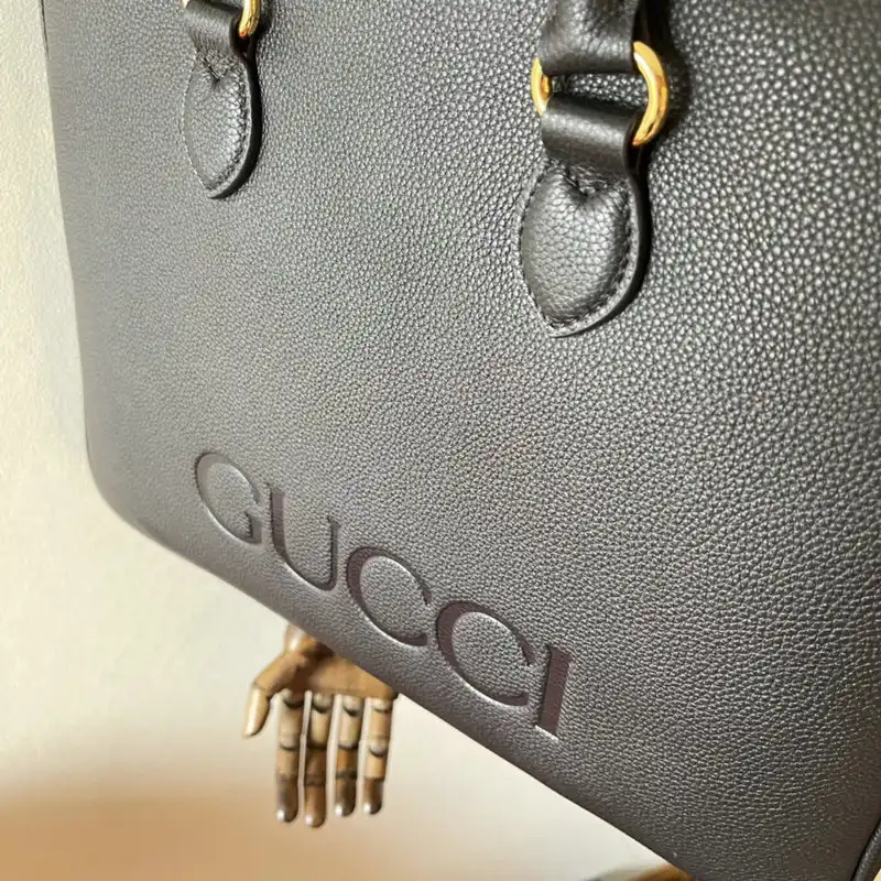 Gucci Bag 2207PJ0015