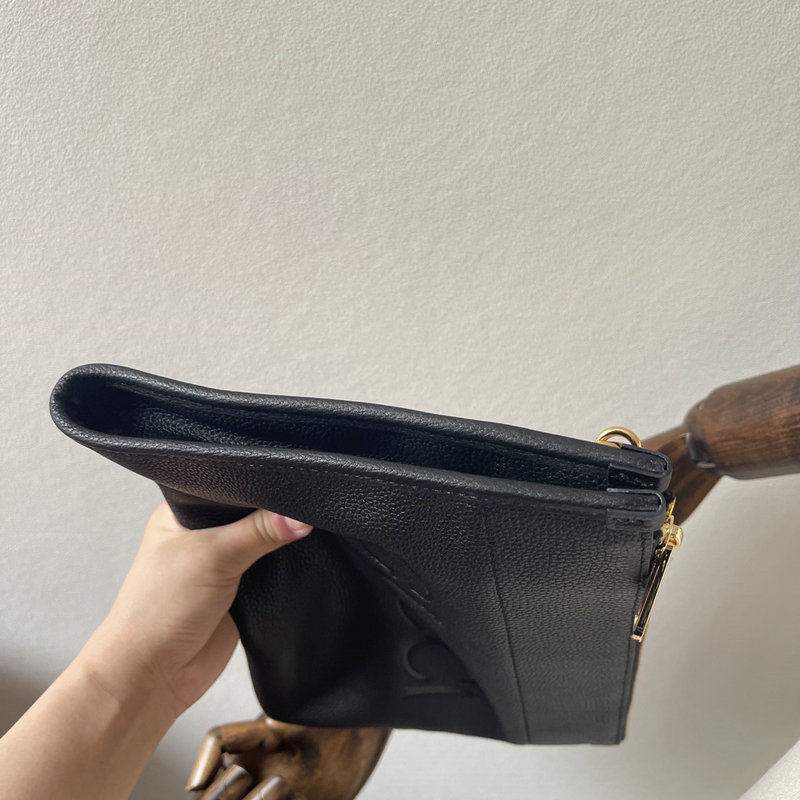 Faux Gucci Bag 2207PJ0016