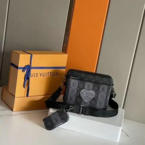 Fashionrep LV Bag 2207PL0009