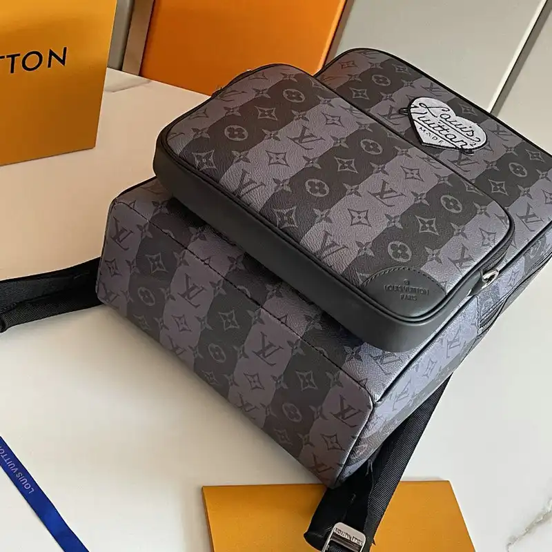 FASH LOUIS VUITTON Bag 2207PL0010