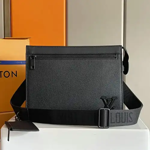 LV Bag 2207PL0014